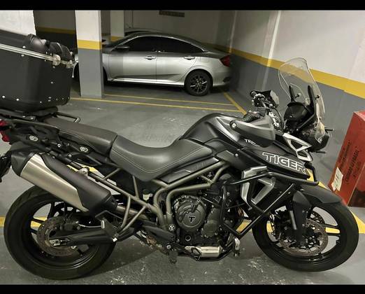 TRIUMPH TIGER 800 XRX TRIUMPH TIGER 800 XRX